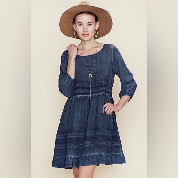 🆕 b Sharp Women’s Mineral Wash Lace Trimmed Blue Dress Medium #231 - Picture 1 of 13